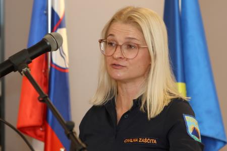 RAZŠIRJENA SEJA ŠTABA CIVILNE ZAŠČITE ZA NOTRANJSKO 09 FOTO LJUBO VUKELIČ